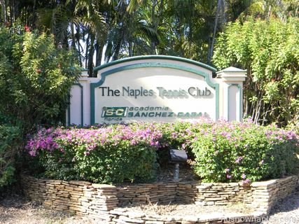 Naples Bath And Tennis  - 22 Home(s) for Sale & 7 Lot(s) for Sale - Naples  - Collier  - NoSnowNaples