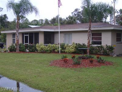 2136 E Gardenia CIR, NORTH FORT MYERS FL 33917