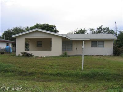 2137 W Gardenia CIR, NORTH FORT MYERS FL 33917