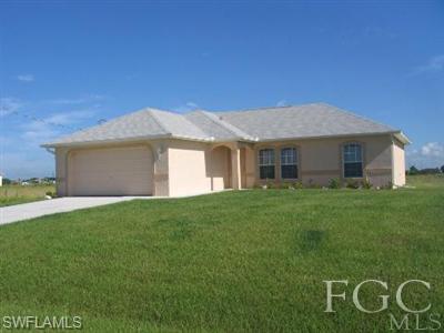 708 E Leeland Heights BLVD E, LEHIGH ACRES FL 33936