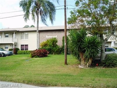 4520 SE 6th PL ,#1b