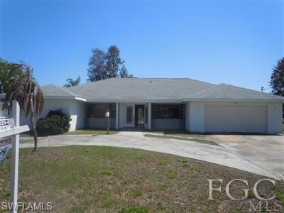 1212 E 3rd ST, LEHIGH ACRES FL 33936