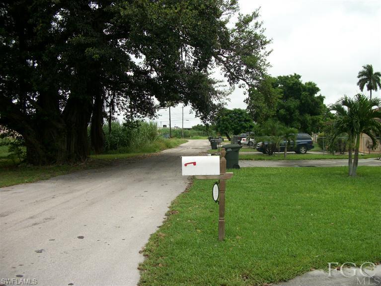 120 NW 4th AVE