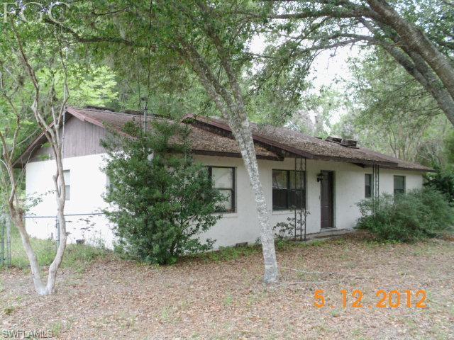 487 Brainard AVE, UMATILLA FL 32784