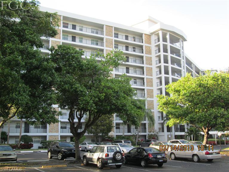 625 Oaks DR # 404, POMPANO BEACH FL 33069