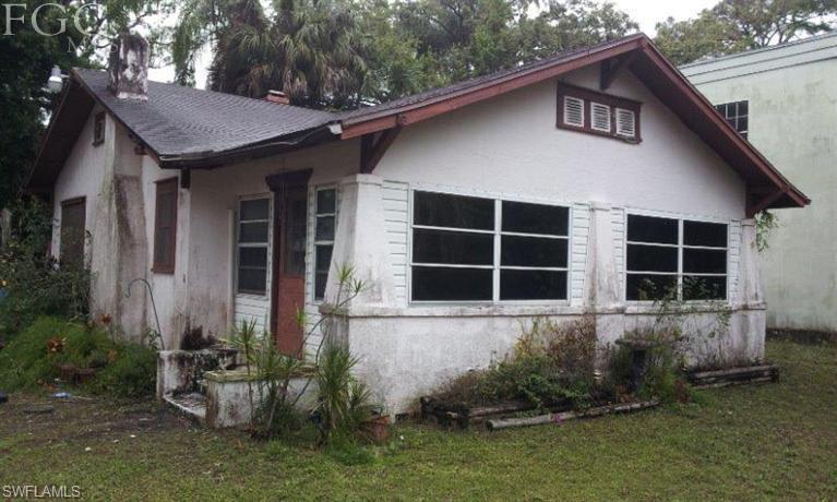 325 Royal Palm Park RD
