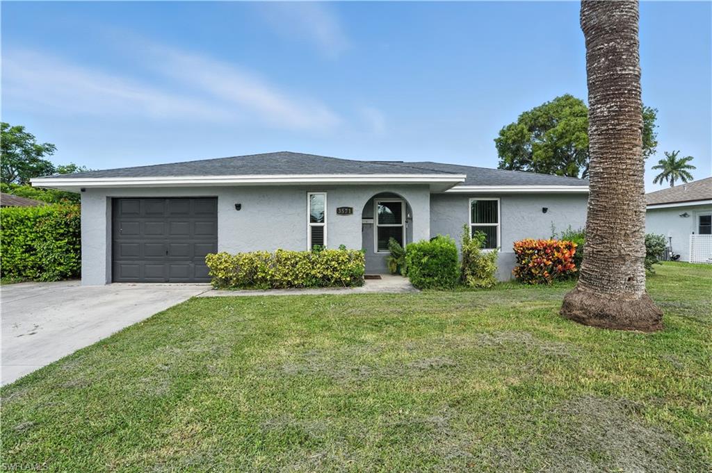 3571 Santiago WAY, NAPLES FL 34105