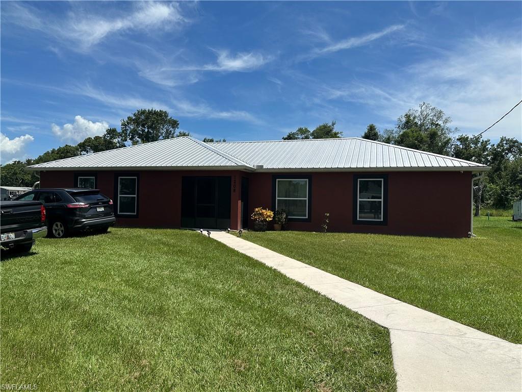 1208 E Maple ST, ARCADIA FL 34266