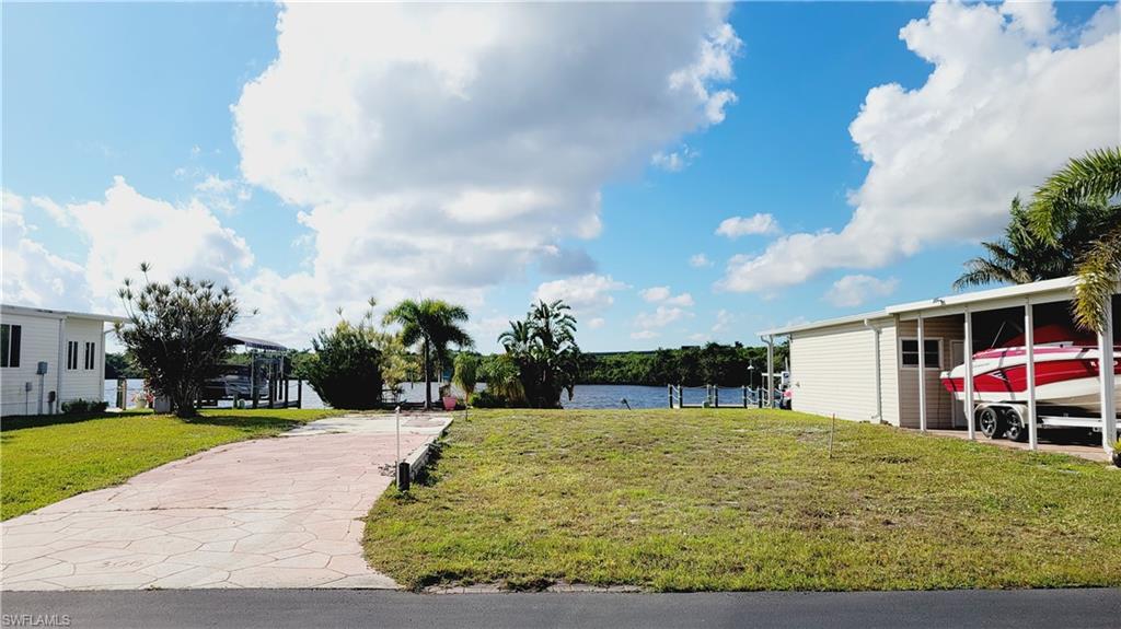 306 Shoreland DR, FORT MYERS FL 33905