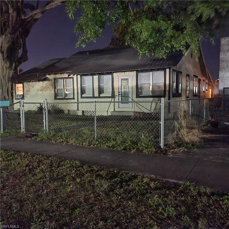 341 E EL PASO AVE, CLEWISTON FL 33440