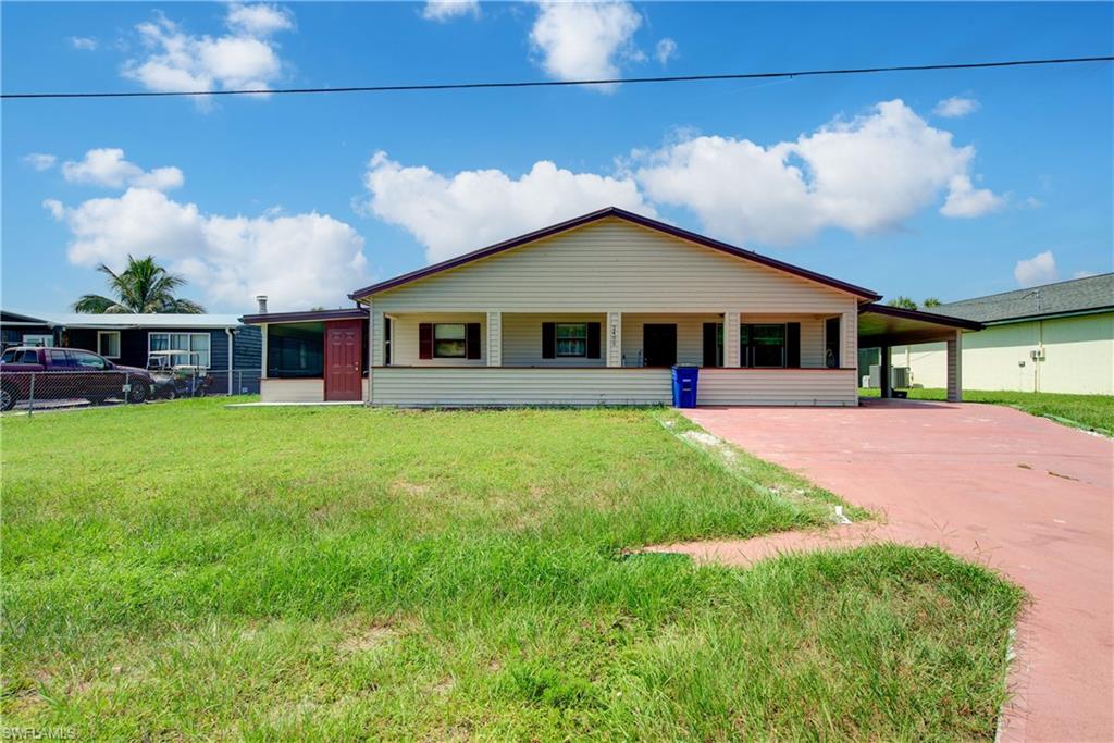 2405 Zoysia LN, NORTH FORT MYERS FL 33917