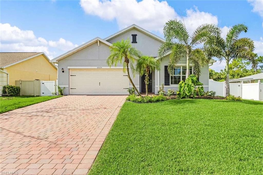 10125 Sunshine DR, BONITA SPRINGS FL 34135