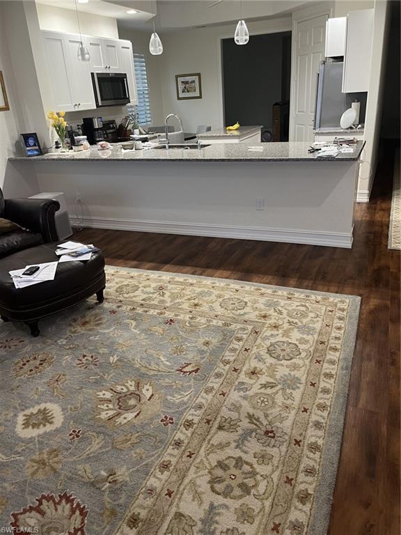 3099 Lancaster DR # 2, NAPLES FL 34105