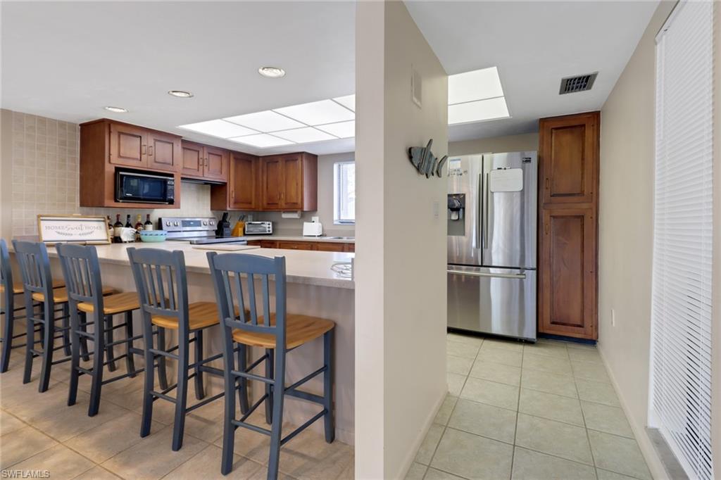 5015 Harbortown LN # 104, FORT MYERS FL 33919