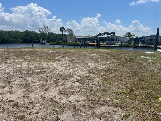 5547 Sir Walter WAY, NORTH FORT MYERS FL 33917