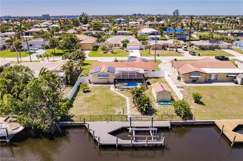 1437 Vendome CT, CAPE CORAL FL 33904