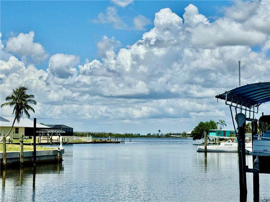 2500 Harbor View DR, MATLACHA FL 33993