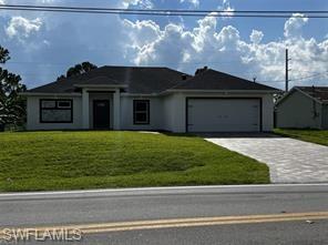 819 Alvin AVE