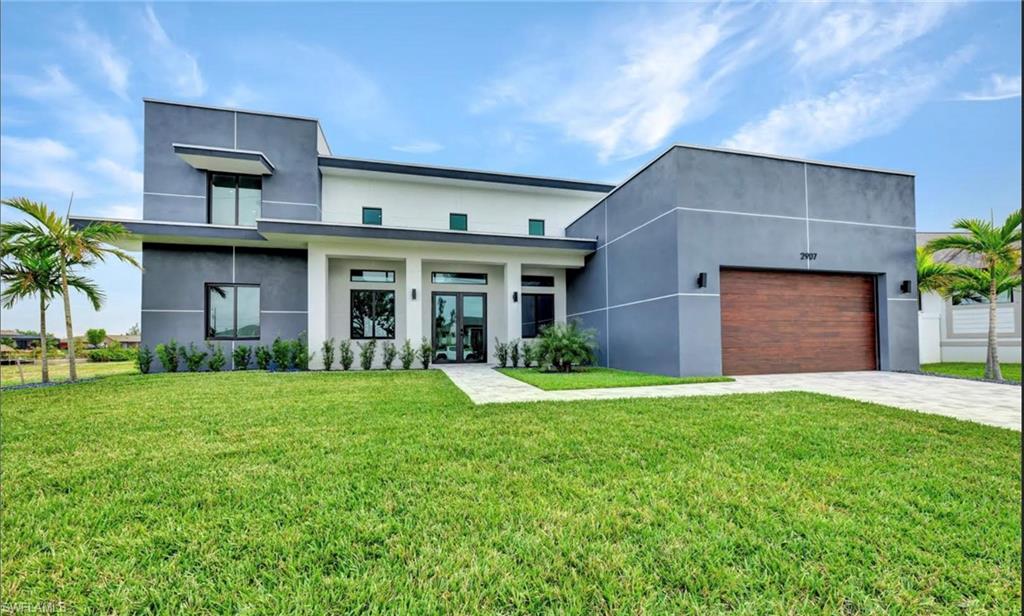 6014 Cypress LN, BONITA SPRINGS FL 34134