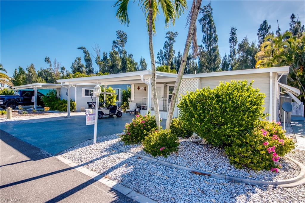 7230 Drum DR, ST. JAMES CITY FL 33956