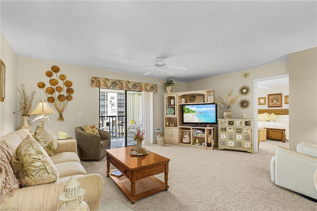 4371 Bay Beach LN # 212, FORT MYERS BEACH FL 33931