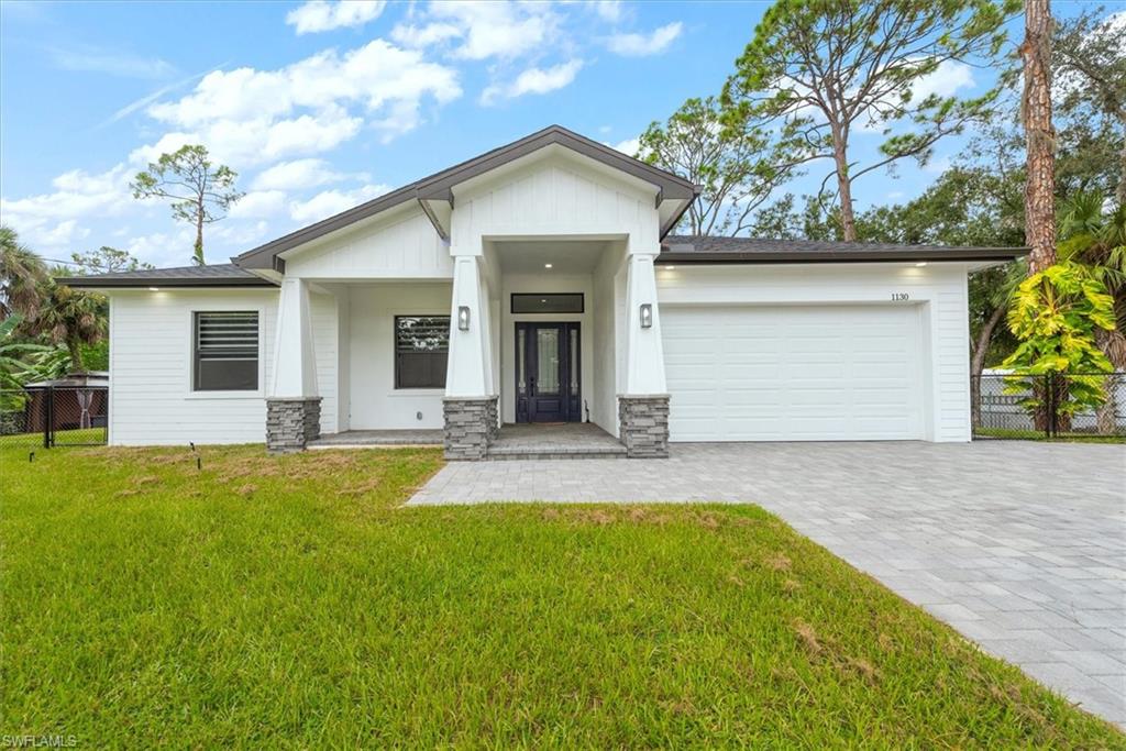 1130 Woods DR, LABELLE FL 33935