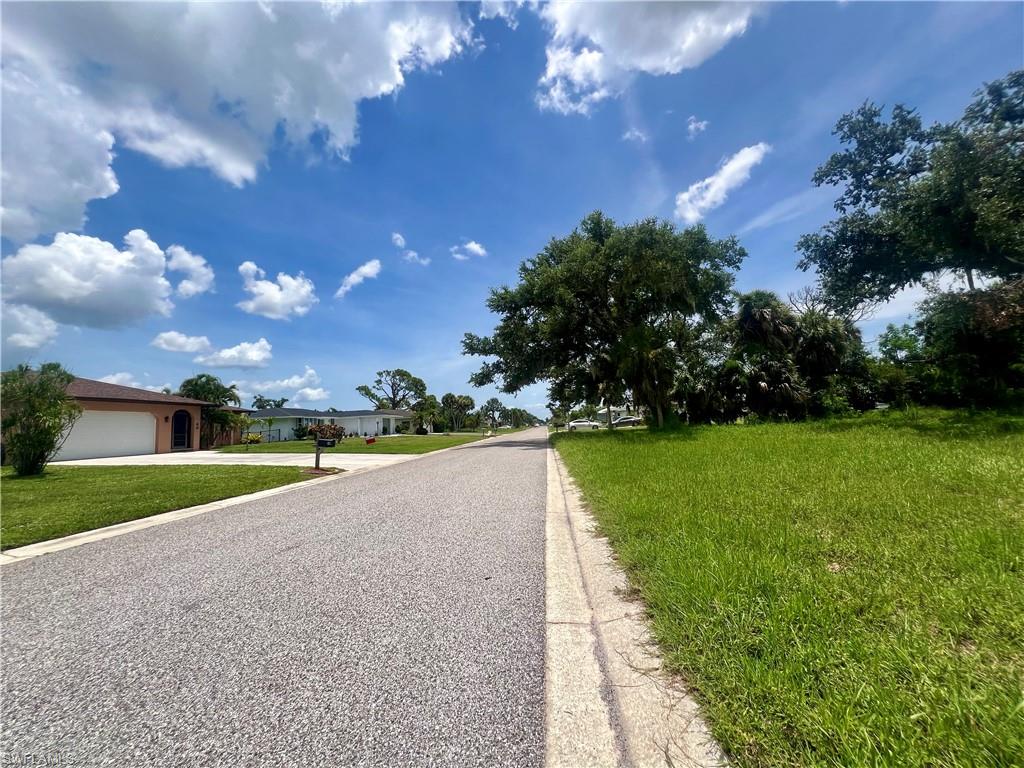 25 Oakland Hills PL, ROTONDA WEST FL 33947