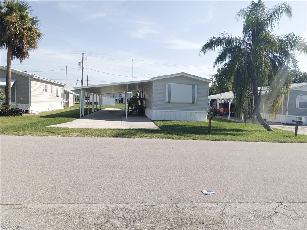 231 Palm AVE NW, MOORE HAVEN FL 33471