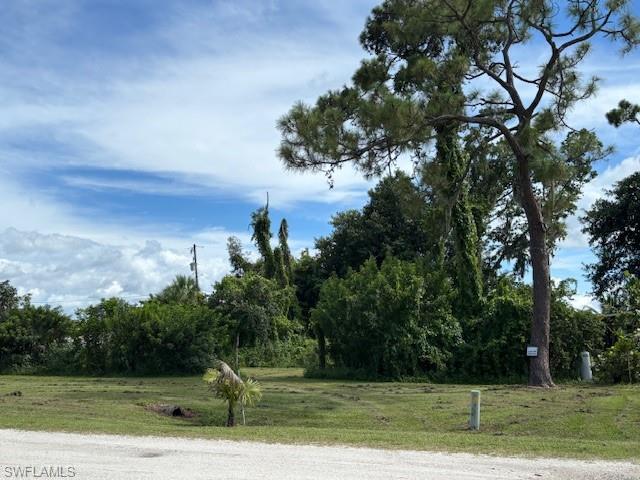 842 Whispering Pines RD, CAPE CORAL FL 33993