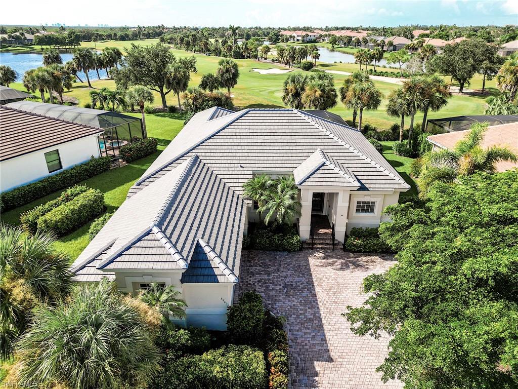 8865 New Castle DR, FORT MYERS FL 33908