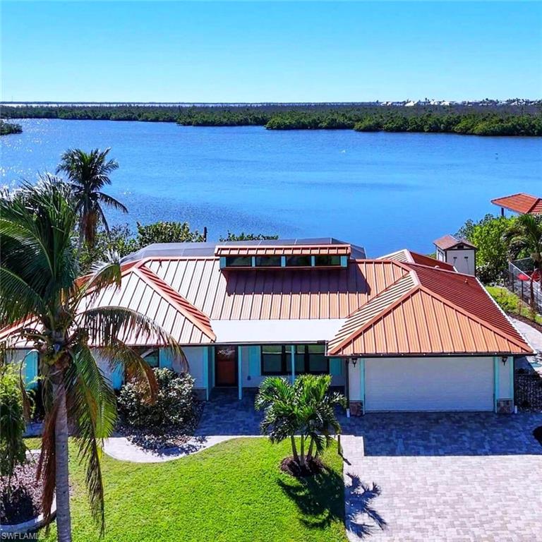 2281 8th AVE, ST. JAMES CITY FL 33956