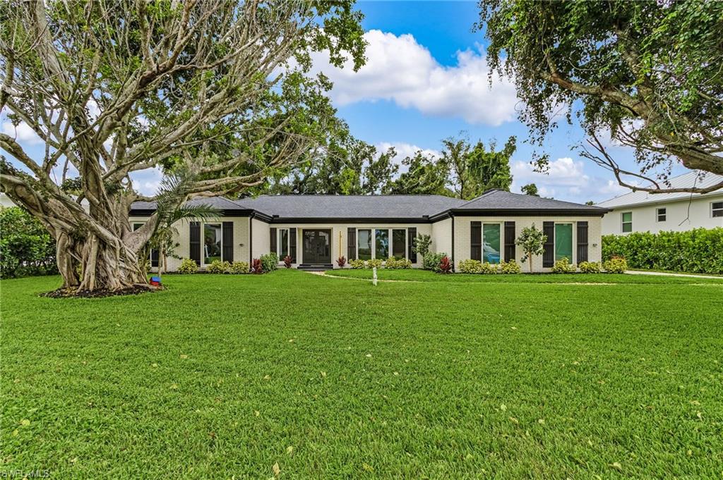 3931 W Riverside DR, FORT MYERS FL 33901