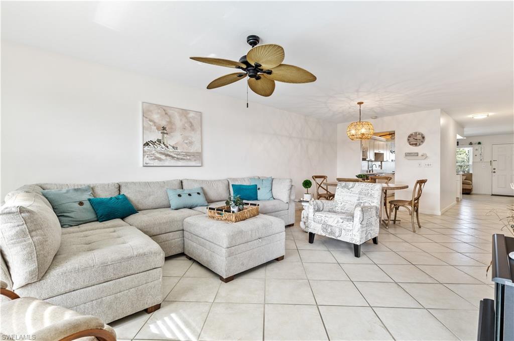 4417 Country Club BLVD # B6, CAPE CORAL FL 33904