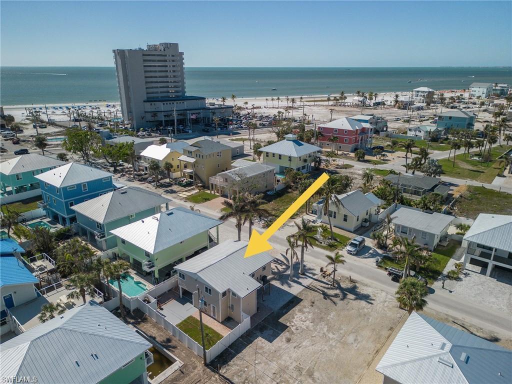 150 Pearl ST, FORT MYERS BEACH FL 33931