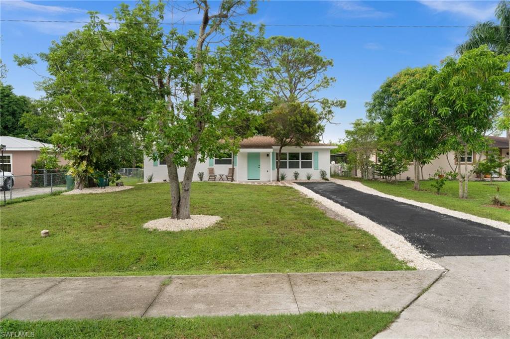 5329 Trammel ST, NAPLES FL 34113