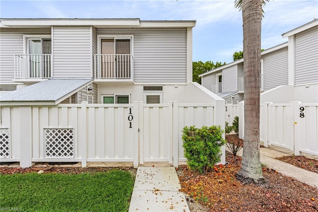 18034 San Carlos BLVD # 101, FORT MYERS BEACH FL 33931