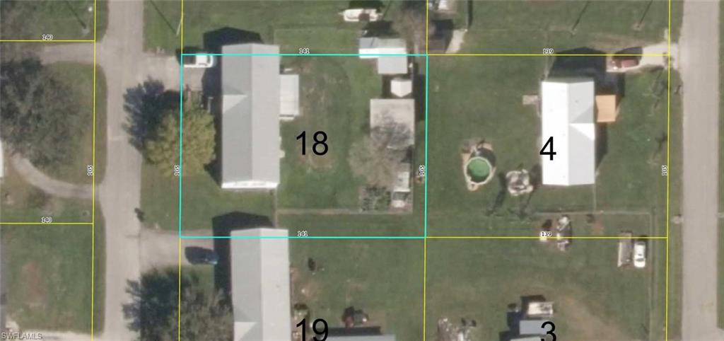 1086 Pine AVE, MOORE HAVEN FL 33471