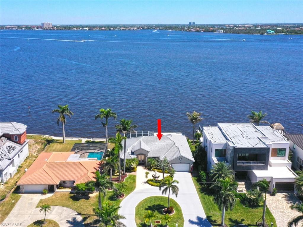 5727 Riverside DR, CAPE CORAL FL 33904