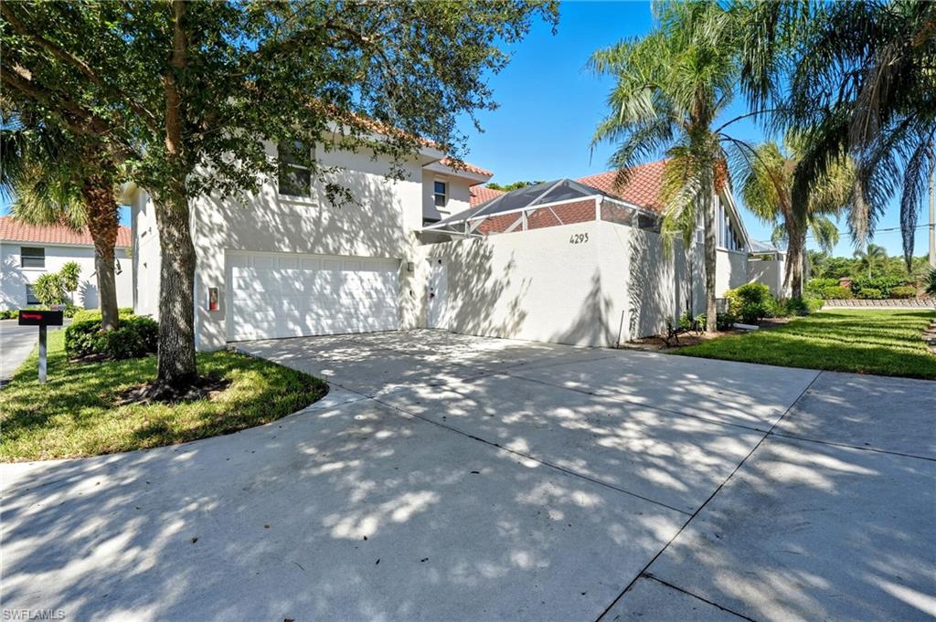4293 Court LN # 15C, NAPLES FL 34109