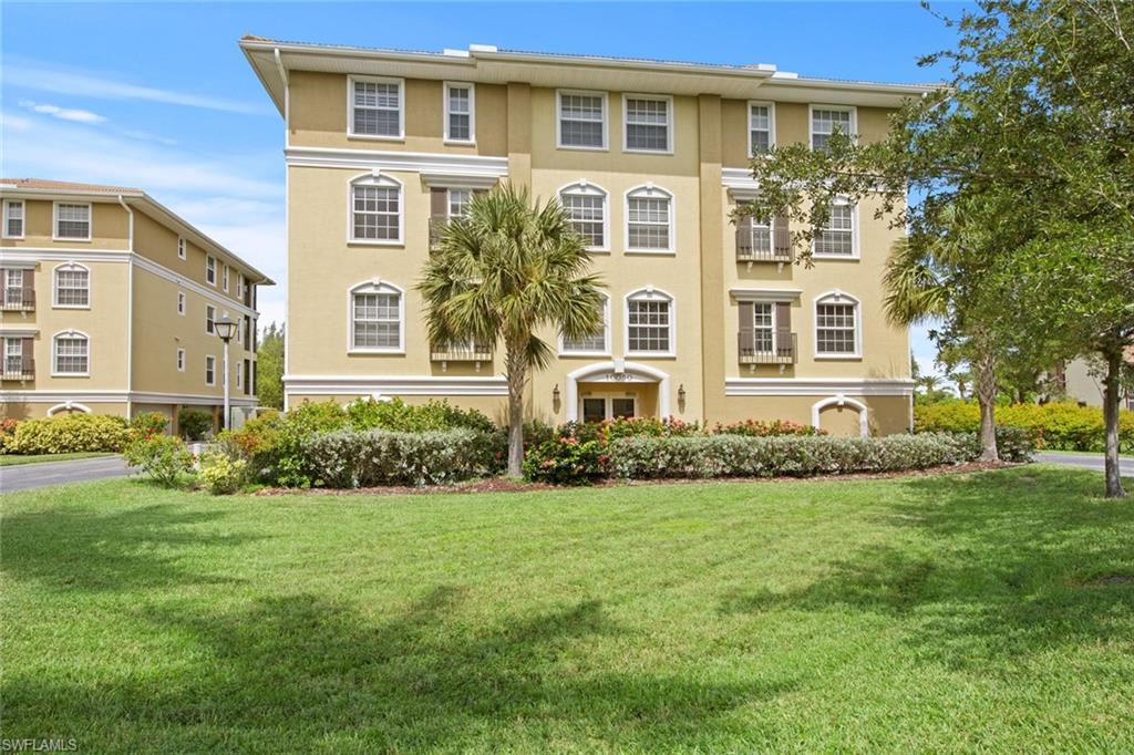 10050 Lake Cove DR # 202, FORT MYERS FL 33908