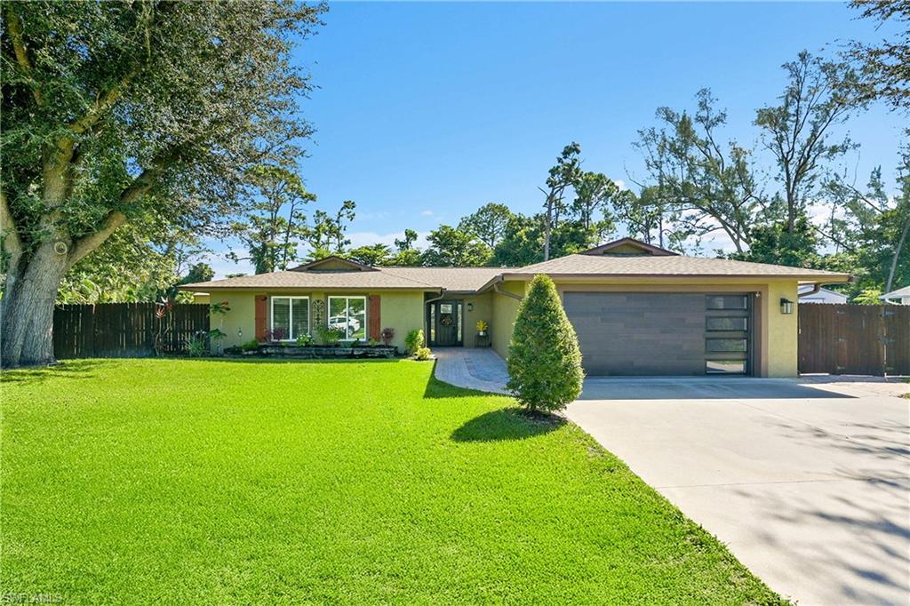 2474 King Arthurs CT, FORT MYERS FL 33912