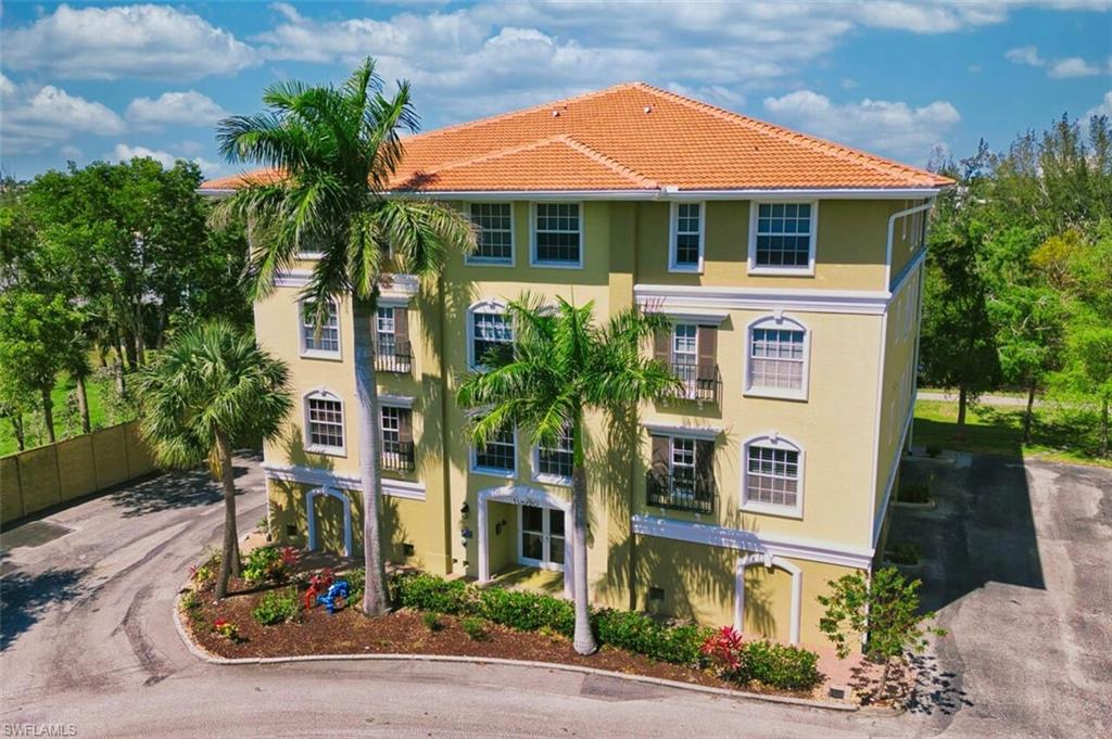 10090 Lake Cove DR # 101, FORT MYERS FL 33908