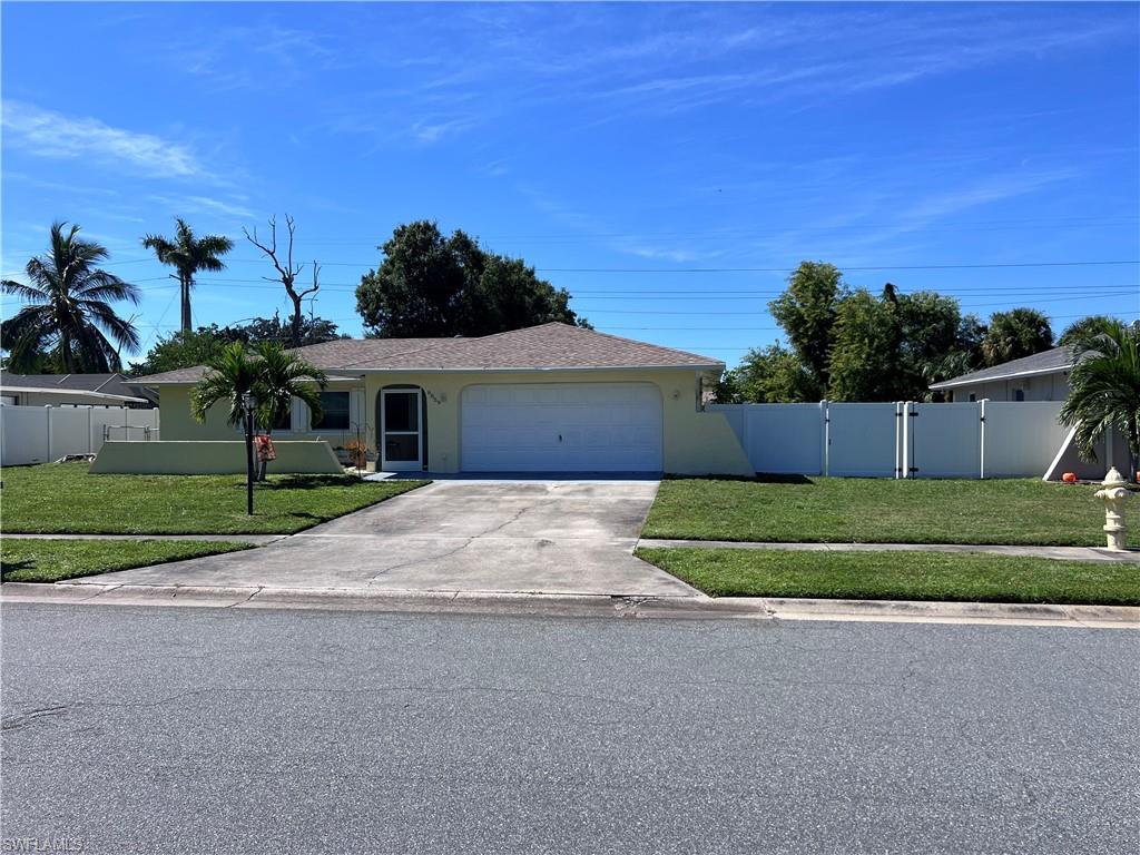 6859 Carmelle DR
