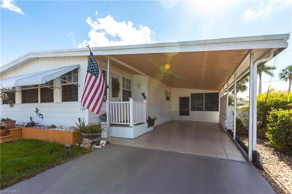 5701 Captain John Smith LOOP, NORTH FORT MYERS FL 33917