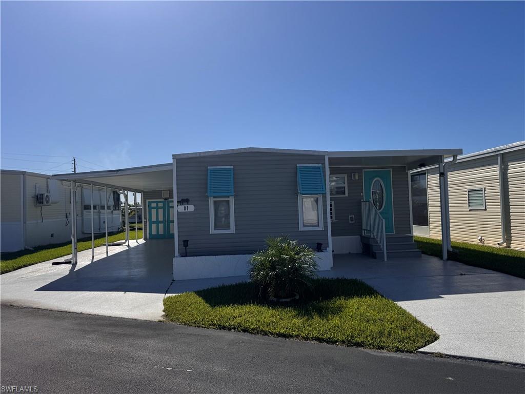 81 Sun CIR, FORT MYERS FL 33905