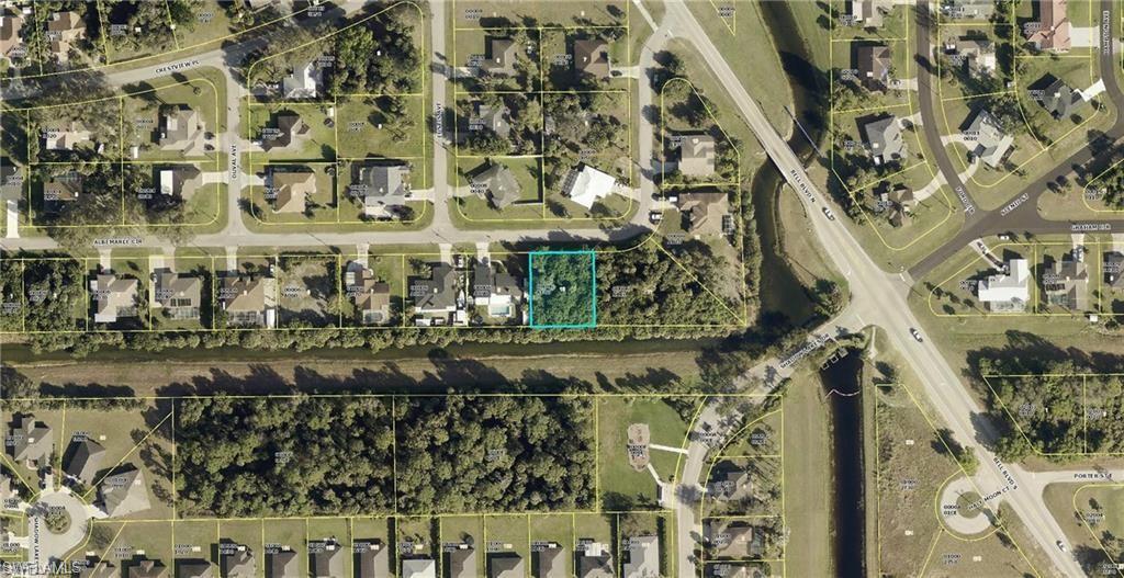 1220 Albemarle CIR, LEHIGH ACRES FL 33936
