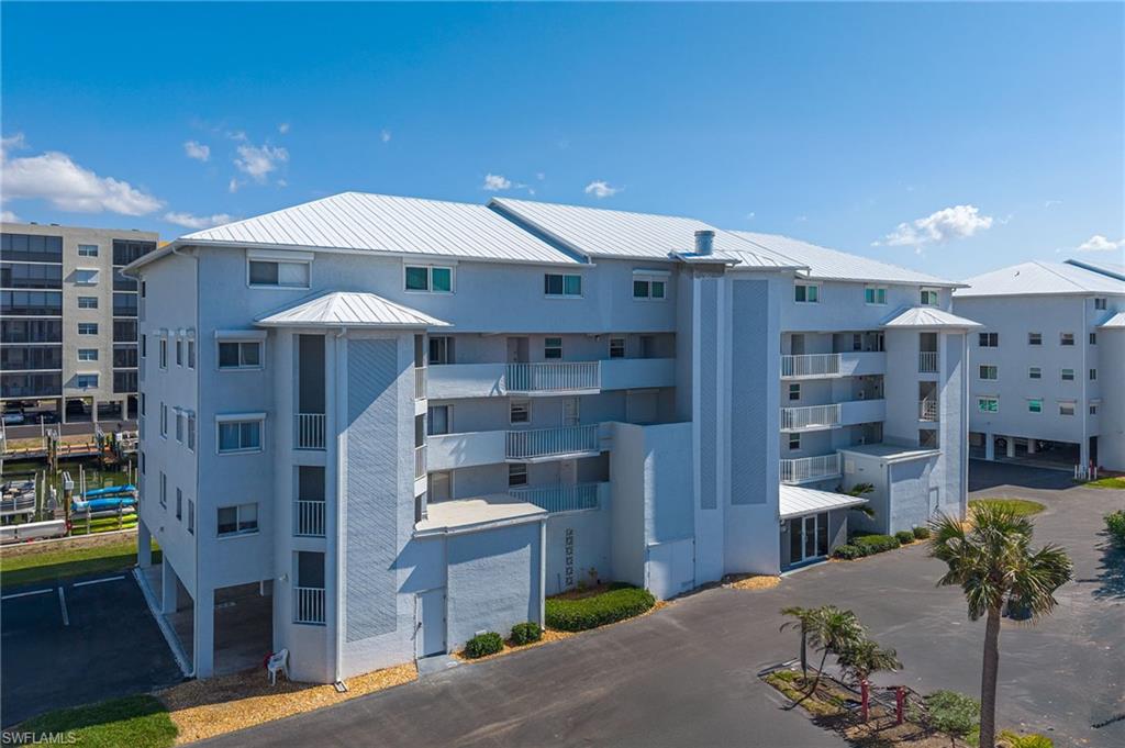 4531 Bay Beach LN # 333, FORT MYERS BEACH FL 33931