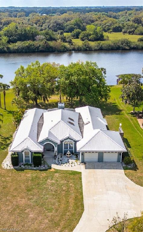 1261 Riverbend DR, LABELLE FL 33935