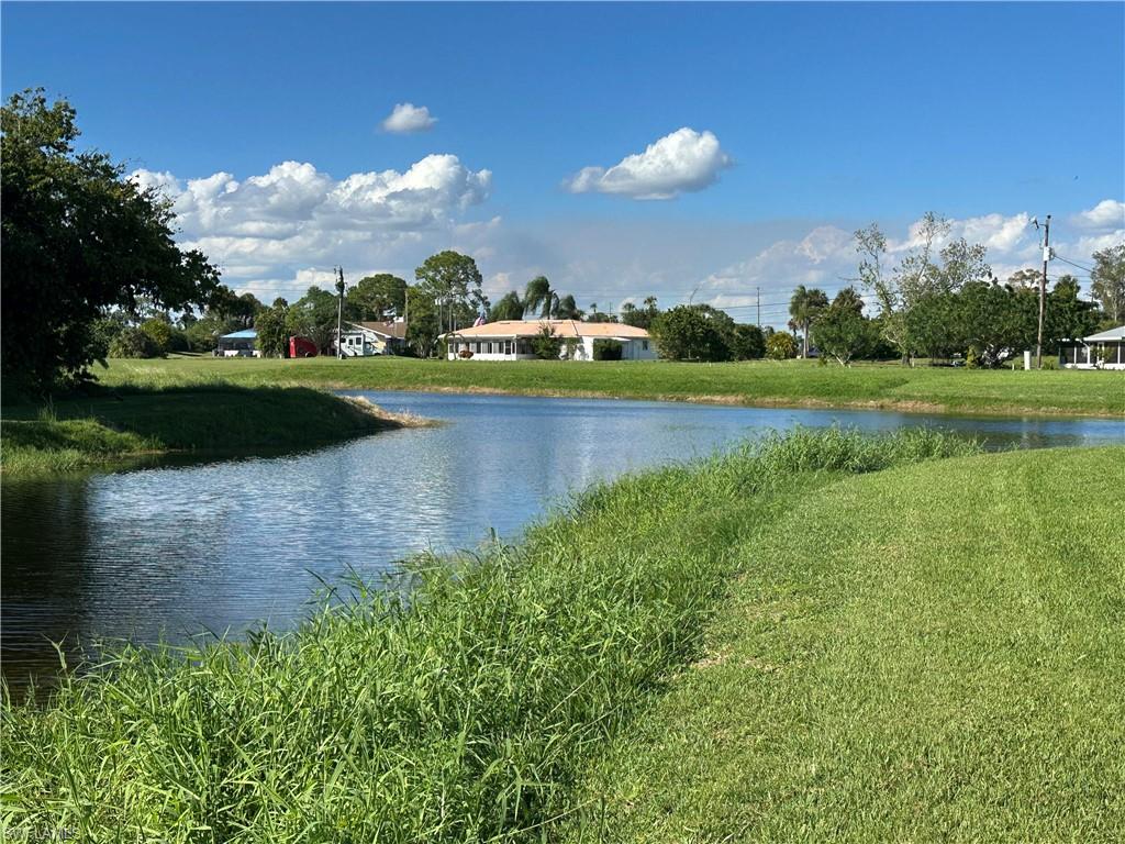 1415 Ford CT, LEHIGH ACRES FL 33936