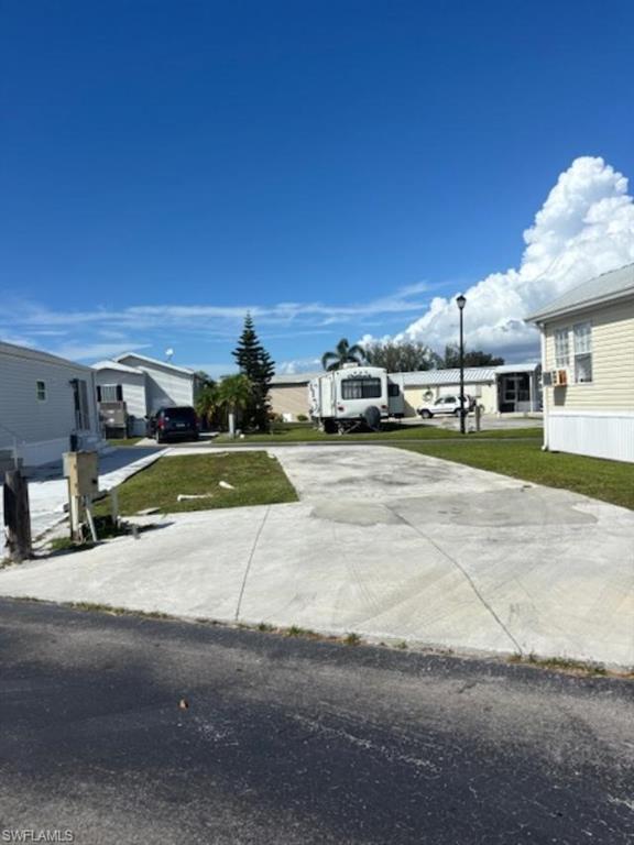 11631 Dawn Cowrie DR, FORT MYERS FL 33908